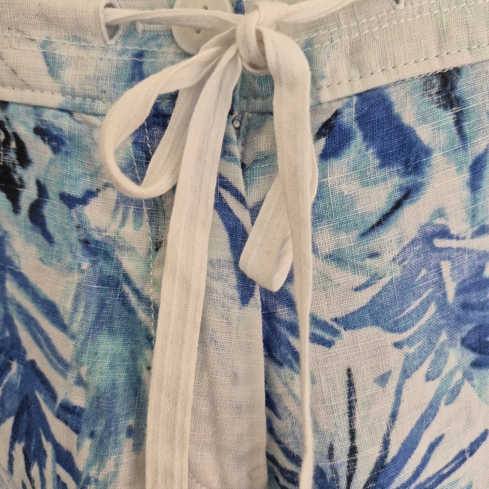 Tommy Bahama Elegant ladies size 4 wide leg linen pants, Blue Tropical Theme - Picture 6 of 9